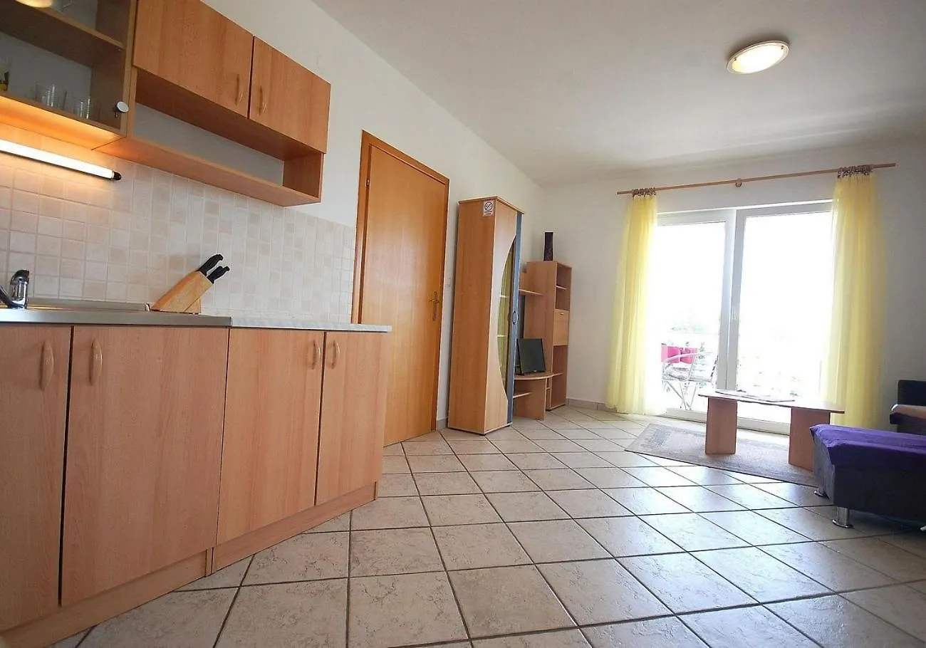 Apartments With A Parking Space Kremenici, Krk - 22269 Malinska Croatia
